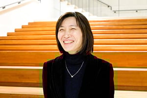 鹿児島市立図書館 副館長 小城 裕子様